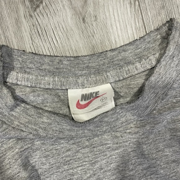 Vintage 90s Nike Athletic "N" Gray & Yellow Size Medium White Tag Swoosh Tshirt - Picture 5 of 6
